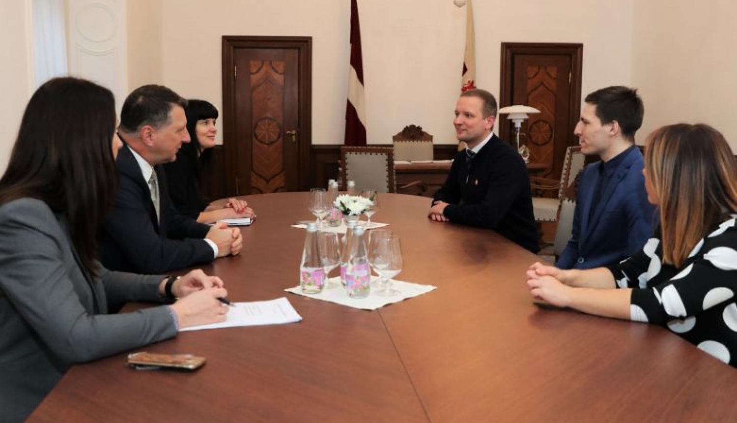 Valsts prezidents Rīgas pilī tiekas ar Iespējamās misijas pārstāvjiem