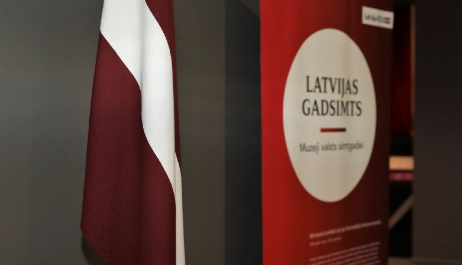 Valsts prezidents Raimonds Vējonis piedalās pasauli apceļojošā Latvijas simtgades karoga noslēguma pasākumā
